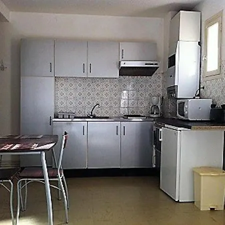 F2 Avec Terrasse, Parking Et Ascenseur - 2/4 Pers - Amelie-les-bains - Fr-1-703-47 * Amelie-les-Bains-Palalda